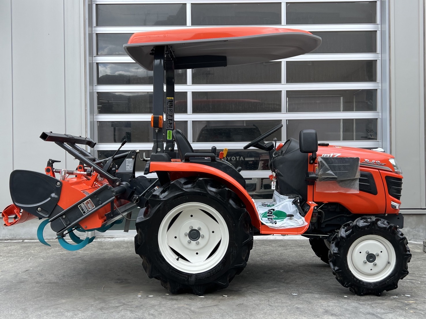 中古農機具販売 クボタトラクターJB17XBSMARF13